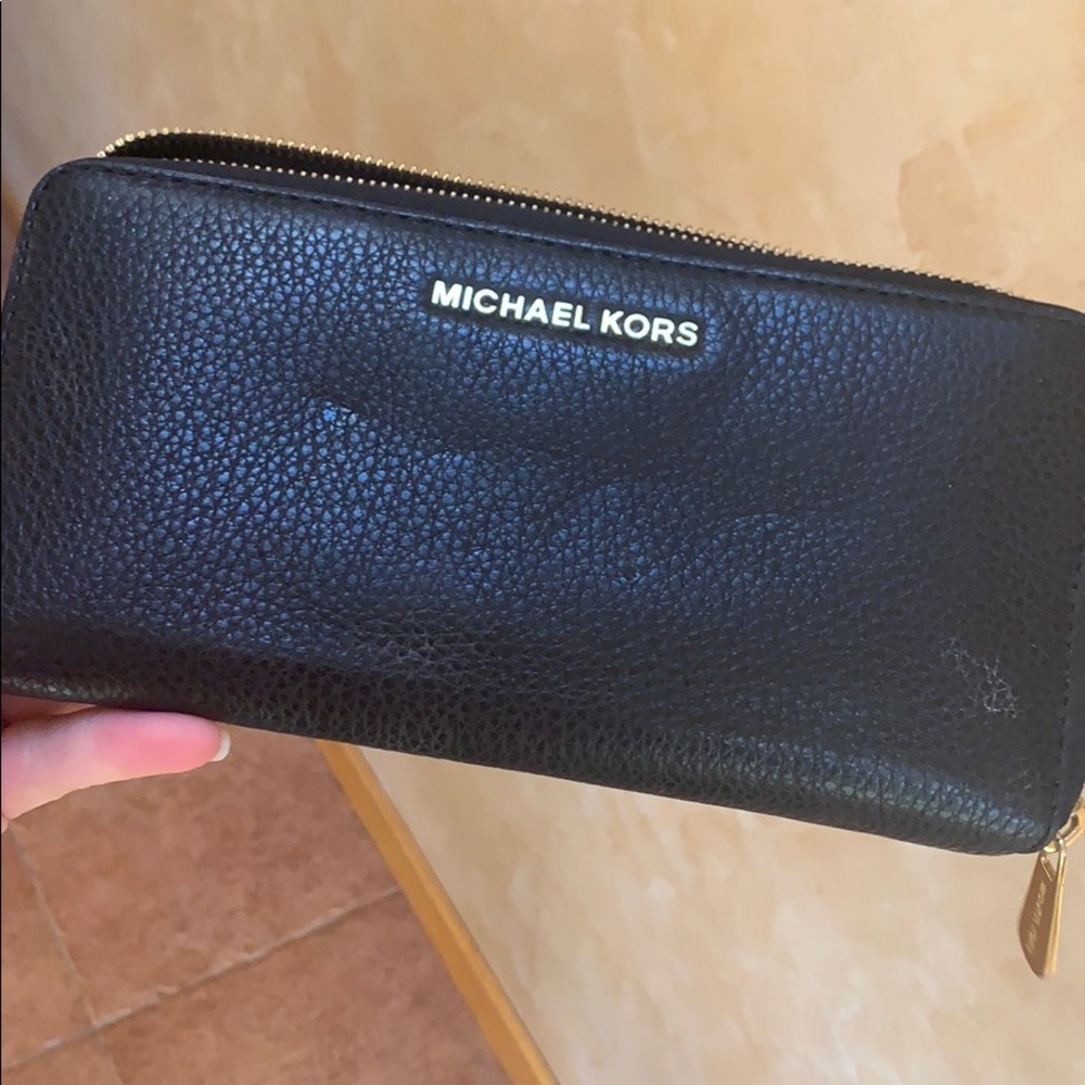 Michael kors wristlet/ wallet